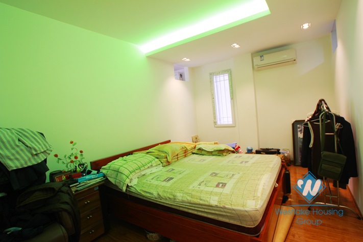 Brand new apartment with lake view for rent in Quang An Street, Tay Ho, Ha Noi