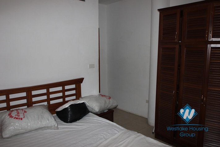 One bedroom apartment for rent in Tay Ho st, Ha Noi.