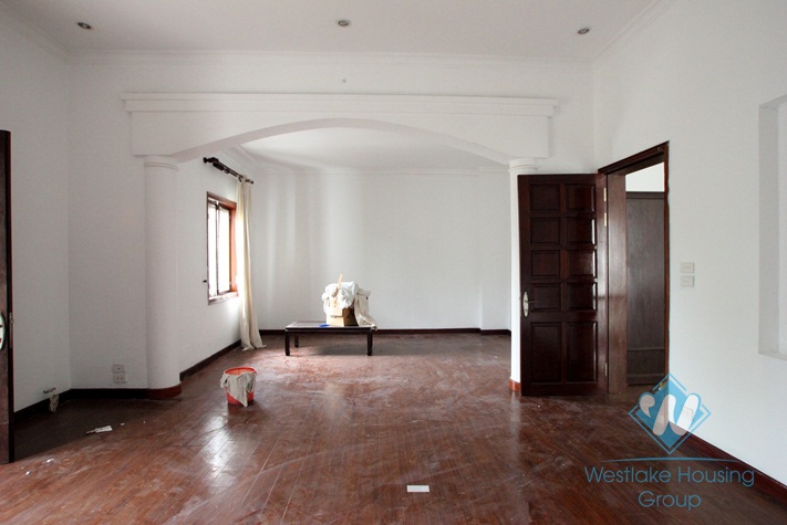 House with yard for lease in Ciputra, Tay Ho, Hanoi