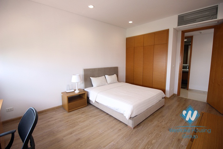 A modern and brand new 2 bedroom apartment for rent in Dolphin plaza, Ha noi