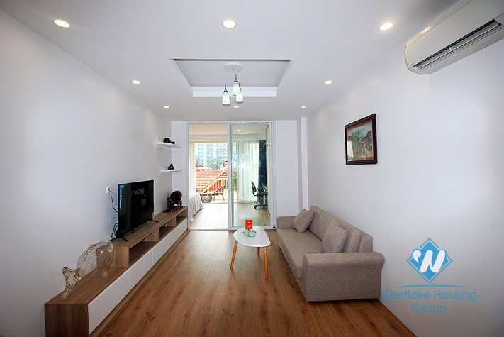 Two bedrooms apartment for rent in Dang Thai Mai st, Tay Ho district 
