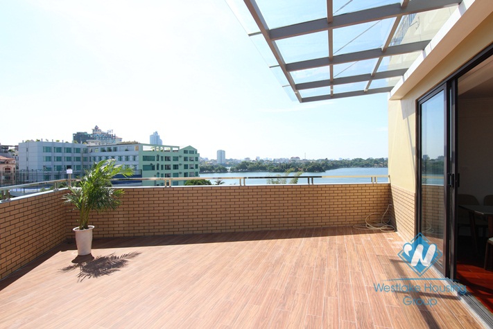 Yen Phu Village, Lake view with beautiful terrace apartment 