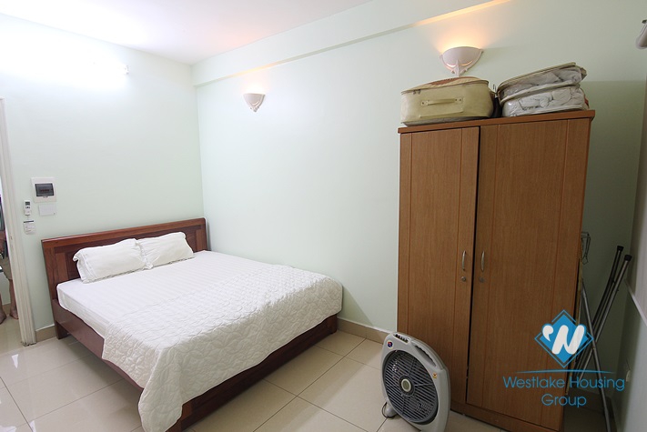 Cheap 02 bedrooms for rent in Cau Giay District 