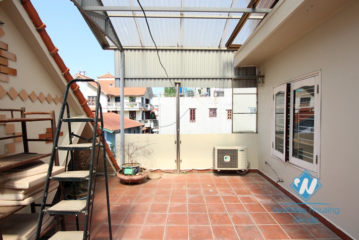 House for rent with 03 bedrooms in Tay Ho area