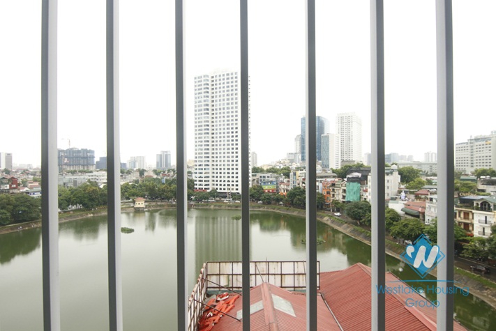 A beautiful high-floor apartment with 1 bedroom for rent on Kim Ma street, Ba Dinh