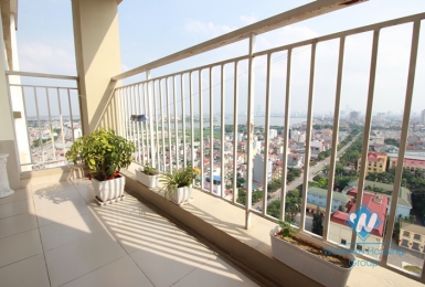 High quality but cheap price apartment for rent in Lac Long Quan, Tay Ho, hanoi, Vietnam