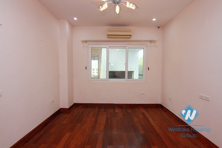 Quiet and nice house with 04 bedrooms for rent in Tay Ho area