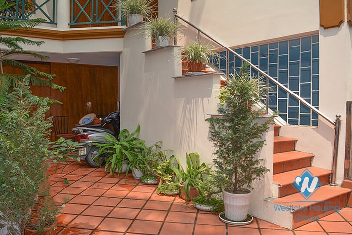 Spacious garden house with swimming pool for rent in Xom Chua area, Tay Ho, Hanoi