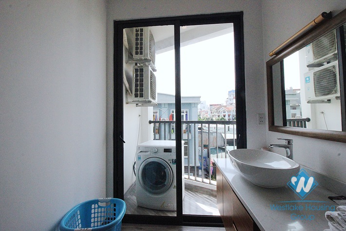 A newly 1 bedroom apartment for rent in Tran Quoc Hoan, Cau Giay