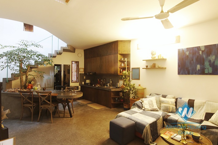 A nice house with unique style for rent on Vinh Tuy street 