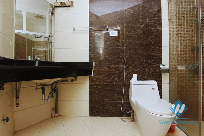 Spacious 1 bedroom apartment for rent in Thuy Khue, Ba Dinh area