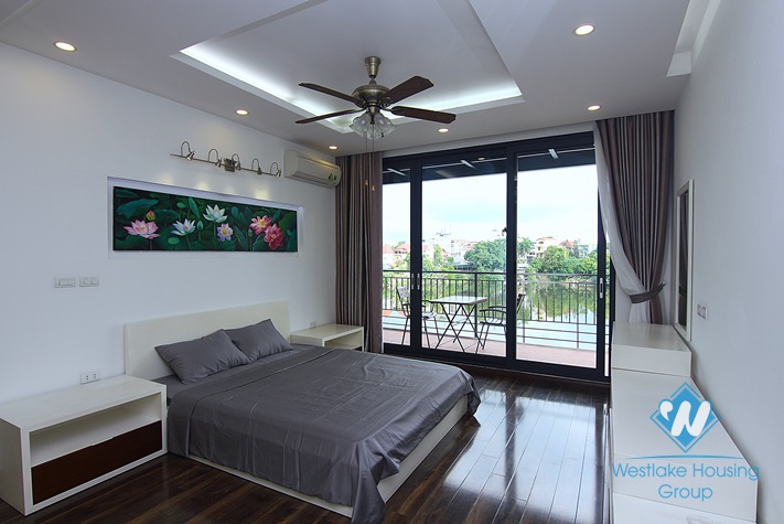 A 4 bedroom apartment with lake view in Tay Ho, Ha Noi