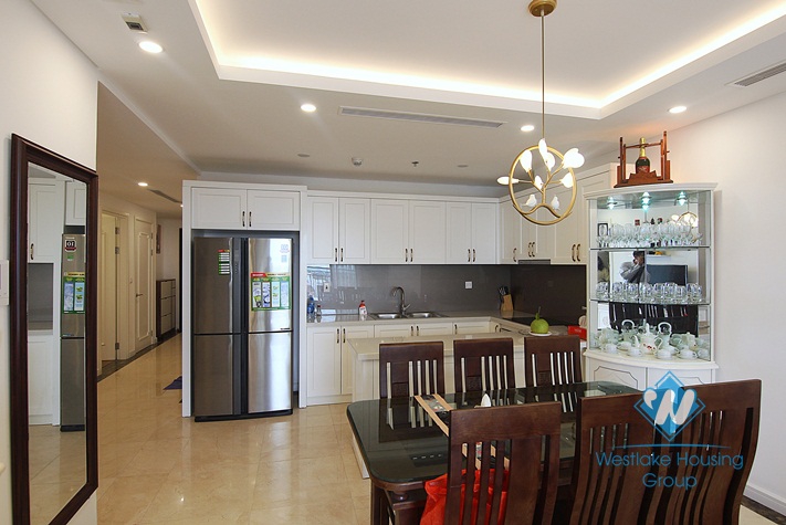 A stylish 3 bedroom apartment for rent in D' Le Roi Soleil