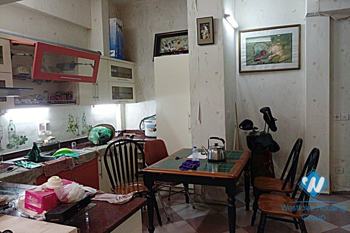 An affordable three-bedroom house near Hoang Hoa Tham Ba Dinh Hanoi