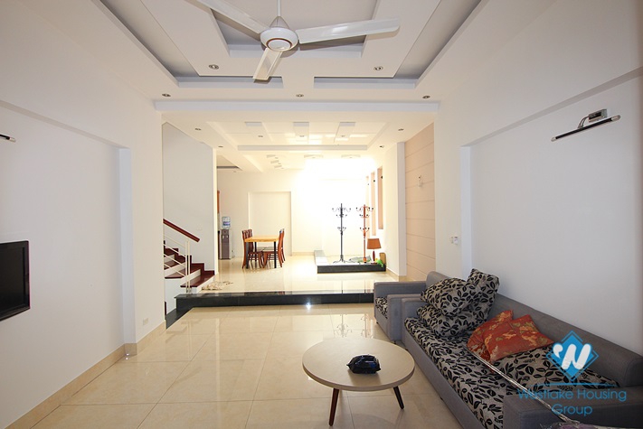 A nice house for rent in Au co, Tay Ho, Ha Noi