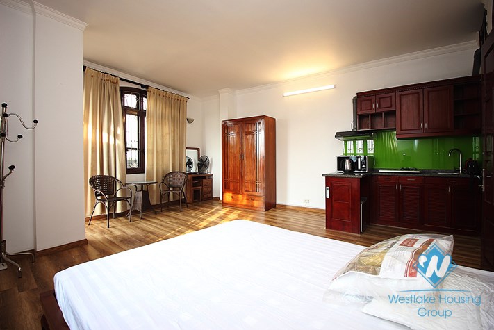 Studio  for rent in Truc bach area, Ba Dinh, Ha Noi