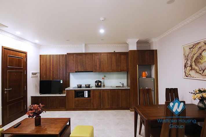 A brand new 1 bedroom apartment for rent in Nghi Tam, Tay Ho, Ha Noi