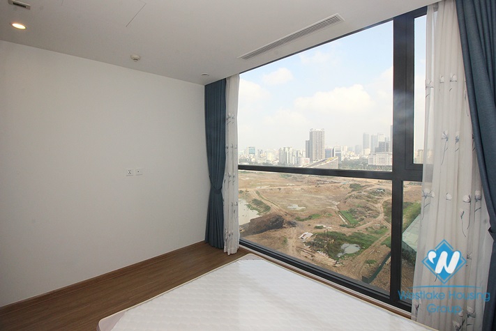 A three-bedroom apartment on the high-rise complex Skylake, Nam Tu Liem