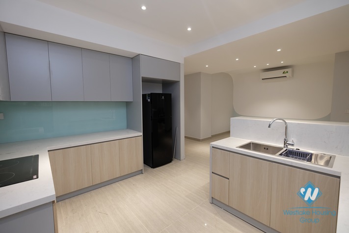 A newly-built 3 bedroom apartment for rent in Ciputra L Tower