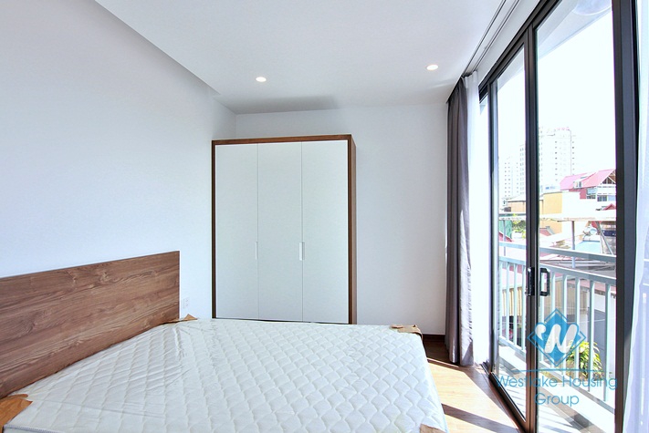 A newly 2 bedroom apartment with lot of natural light in Trinh cong son, Tay ho