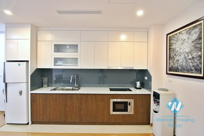 Newly and spacious 1 bedroom apartment for rent in Tay ho, Ha noi