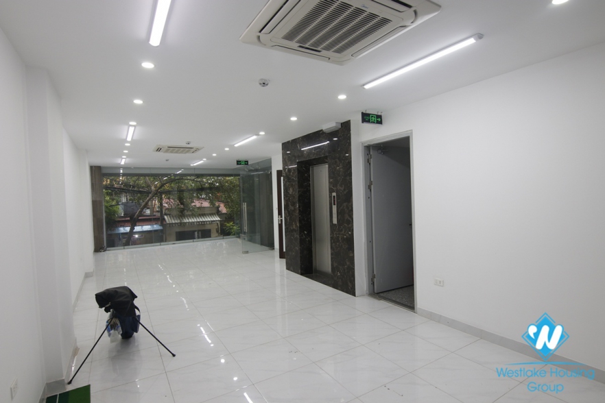  Brand new office for rent in Kim Ma Thuong street, Ba Dinh, Ha Noi