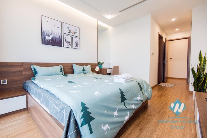 Beautiful 3 bedroom apartment for rent in Vinhome Metropolis, Ba dinh, Ha noi