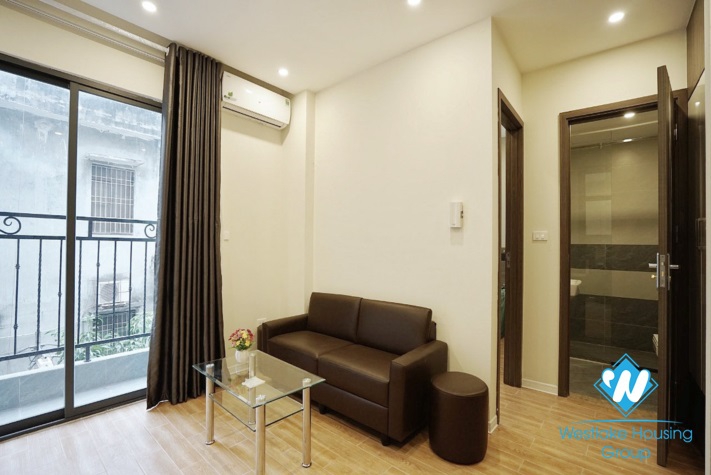 One bedroom apartment for rent near Vincom Ba Trieu