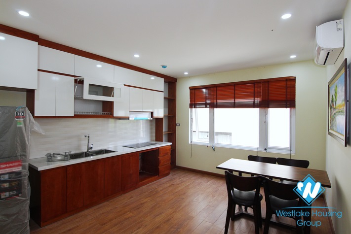 A nicely one bedroom apartment for rent in Vong Thi st, Tay Ho