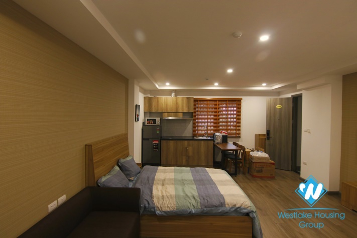  A New Beautiful studio for rent in Linh Lang street, Ba Dinh, Ha Noi