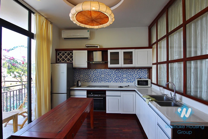 Lake view two bedrooms apartment for rent in Quang Khanh, Tay Ho