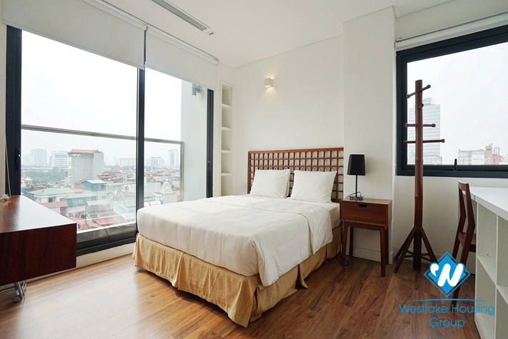 03 bedrooms apartment with lake view for rent in Dong Da  & Hai Ba Trung District, Ha Noi