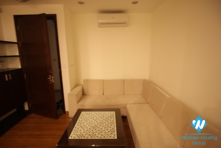 Comfortable 1 bedroom apartment for rent in Cau Giay, Hanoi