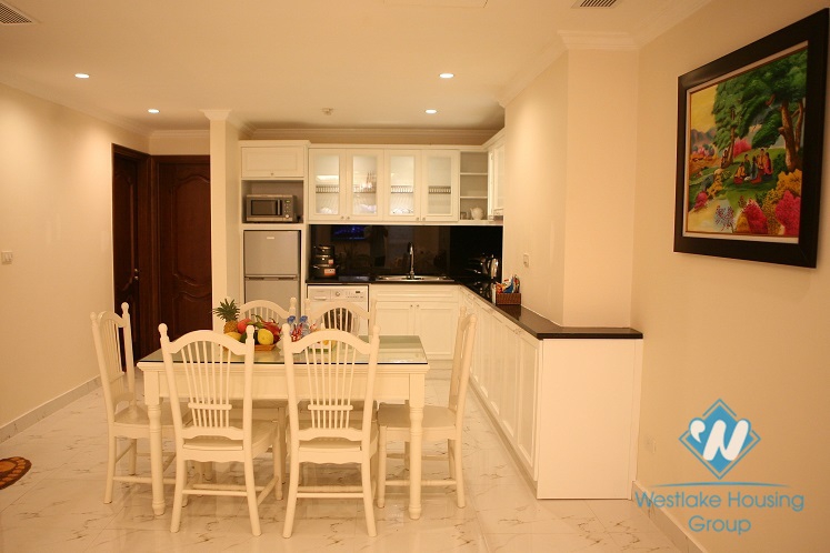 Nice and morden apartment in Ba dinh area