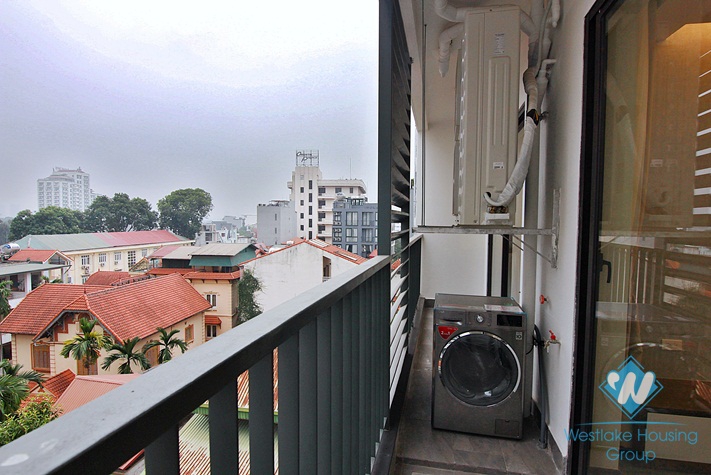 Newly 2 bedroom apartment with high quality furnitures in Tay ho, Ha noi
