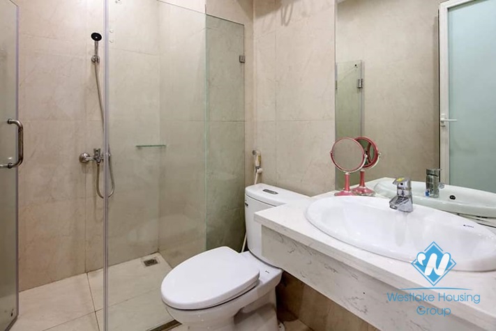 A lovely two bedrooms apartment for rent in Au Co, Tay Ho