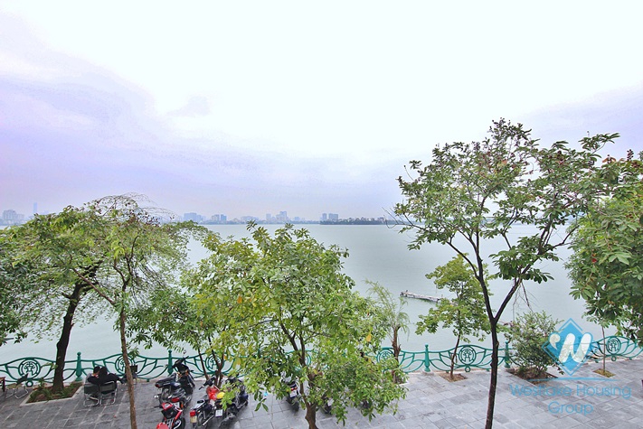Lake view 1 bedroom apartment for lease in Yen Phu village, Tay Ho