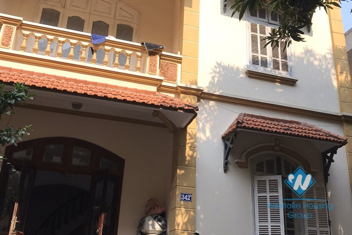 An unfurnished local house for rent on Nghi Tam street, Tay Ho District