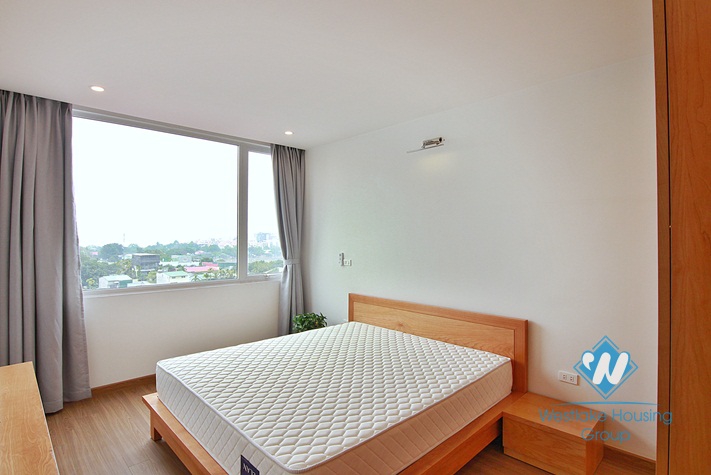 An elegant 2 bedroom apartment for rent on Dang Thai Mai street