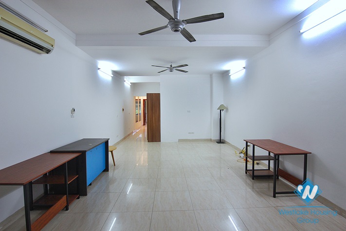 An office for rent in alley 111 Xuan dieu st (or alley 275 Au Co st), Tay Ho district, Ha Noi