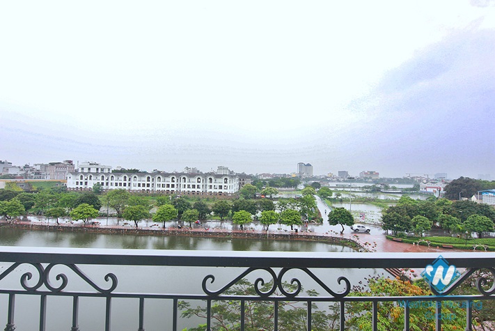 Adorable 2-bedroom apartment for rent in Trinh Cong Son