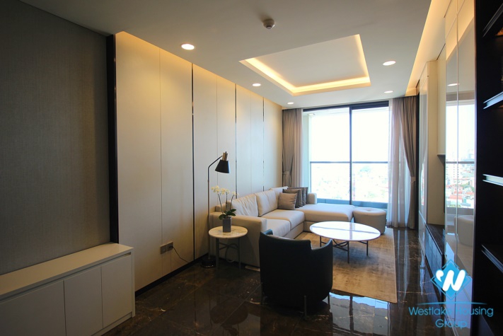 A Luxury High-End 3 bedrooms apartment for rent on Doi Can