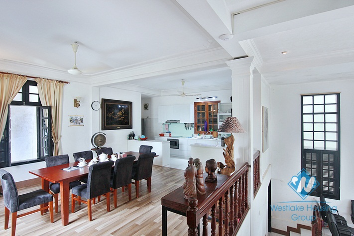 A nice 4 bedroom house next to the lake in Tay ho, Ha noi