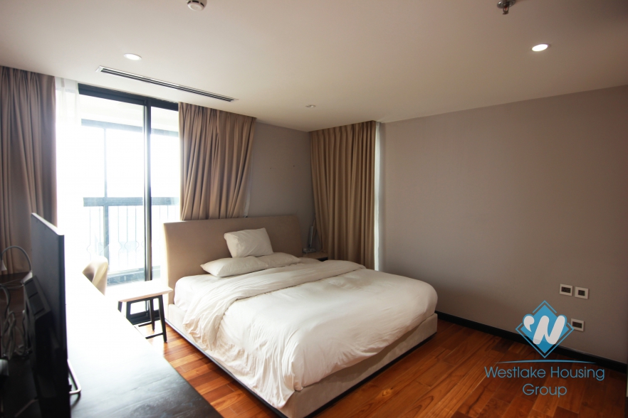 A brillian 3 bedroom apartment for rent in Hoan Kiem