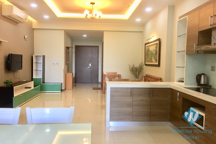 A nicely 2 bedrooms apartment for rent in Trang An complex, Cau Giay, Ha Noi