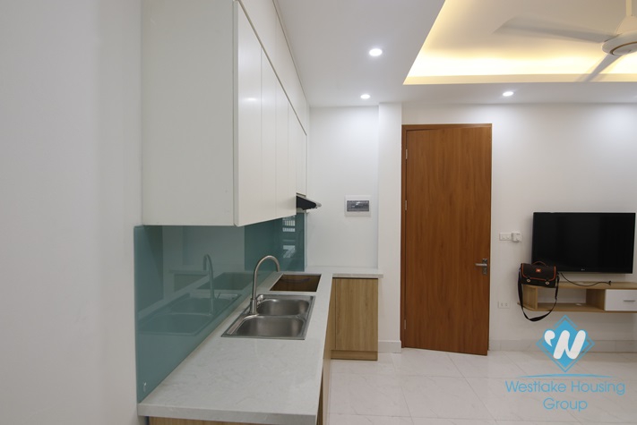 Brand new 2 bedrooms apartment for rent in Doi Can st, Ba Dinh