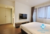 A modern 2 bedroom apartment for rent on Xuan Dieu street, Tay Ho