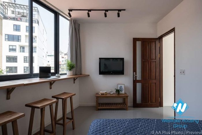 Beautiful 2-bedroom apartment in a quiet alley in Hoan Kiem district