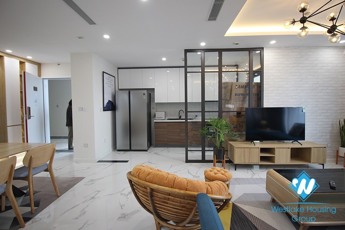 Duplex apartment with lots of characterful texture for rent in Sunshine City
