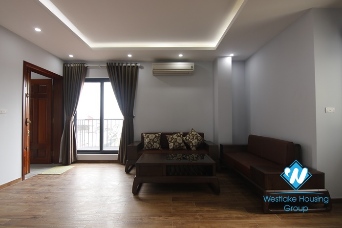 Spacious two bedrooms apartment for rent in Hoang Hoa Tham, Ba Dinh